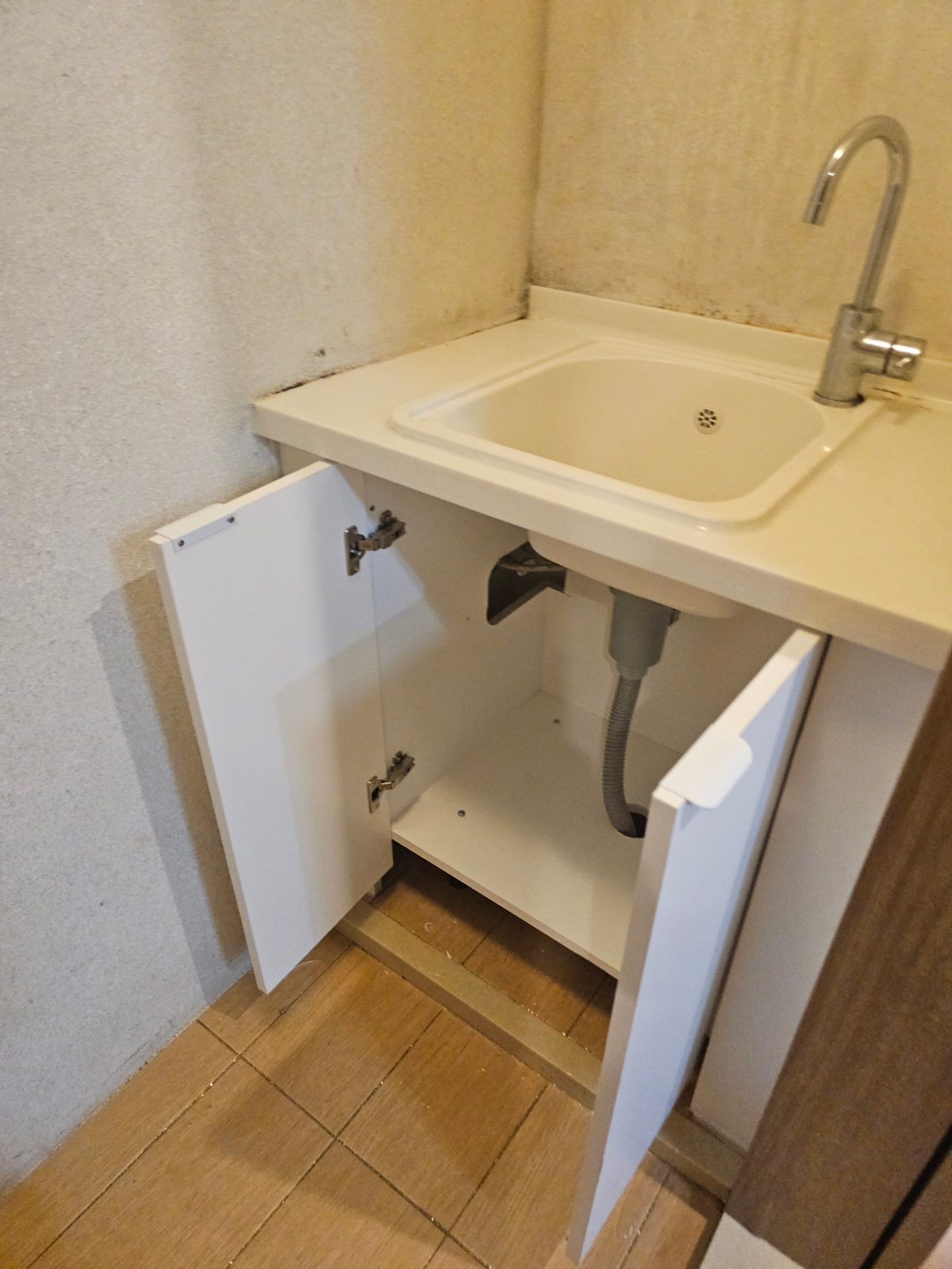 용인 수지 싱크대리폼 다용도실 보조싱크대 방수보드 하부장 교체 시공사례